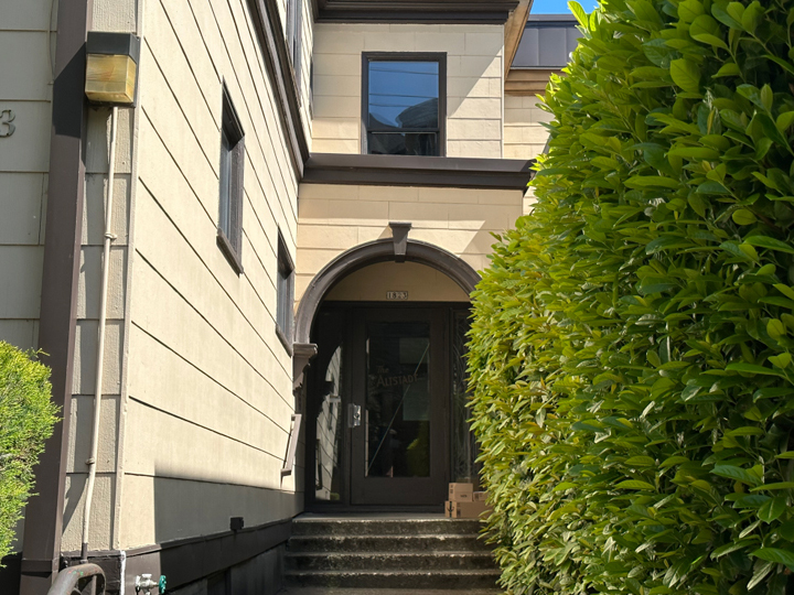 Altstadt Apartments, Portland, OR